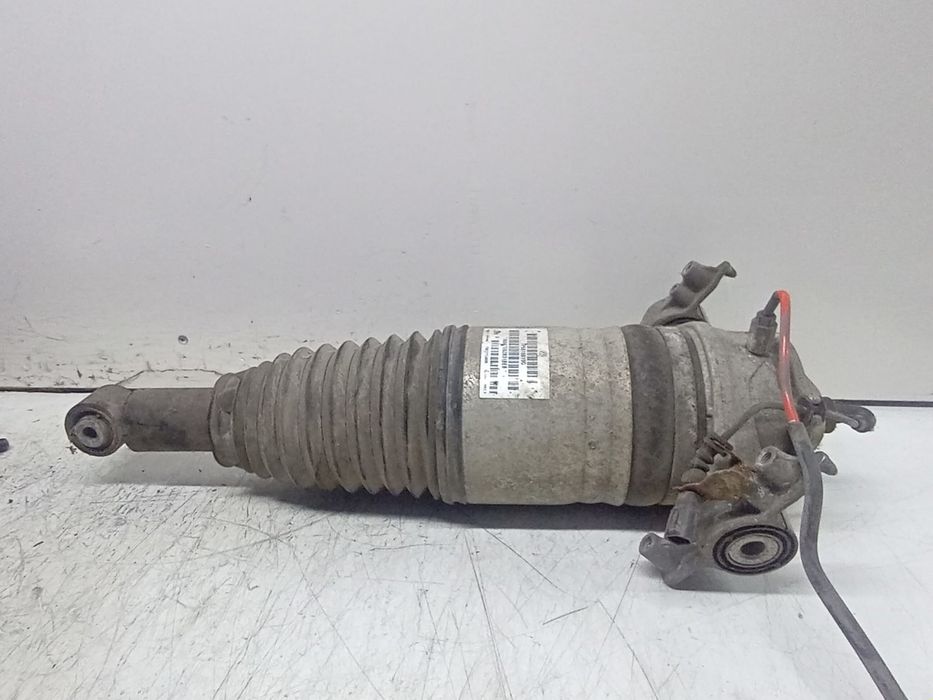 Perna aer spate 7P6616503J Volkswagen Touareg 2 (7P) (2010 - 2014)