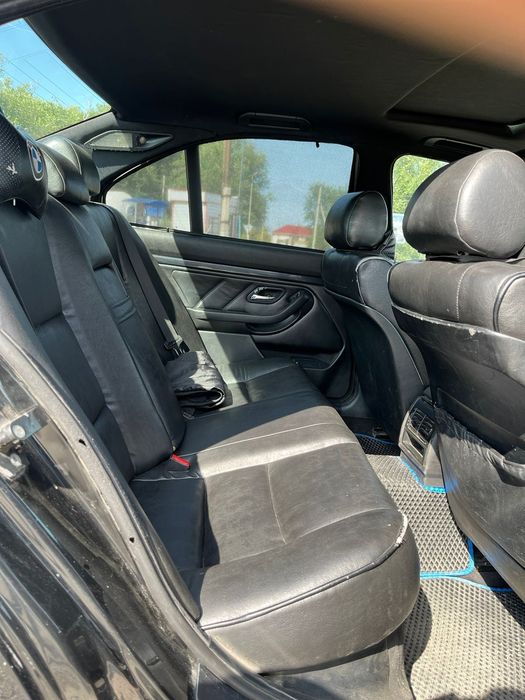 BMW 528 i 350 сил