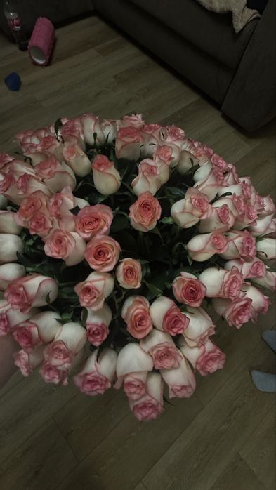 Свежие розы Romantic