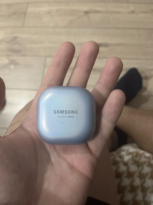 Galaxy buds pro 2 с 1 наушником и кейсом