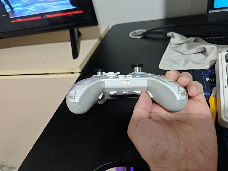 Геймпад Flydigi Apex 4