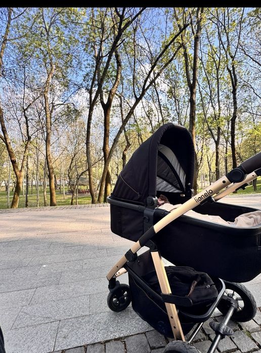 Carucior 4 in 1, Lionelo Amber,  cu scoica auto testata ADAC, baza isofix