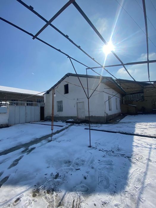 Hovli uy sotiladi,4 xonali 6 сотих