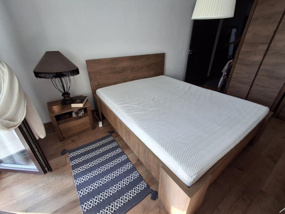 Спалня двойна с матрак, размер 160/200