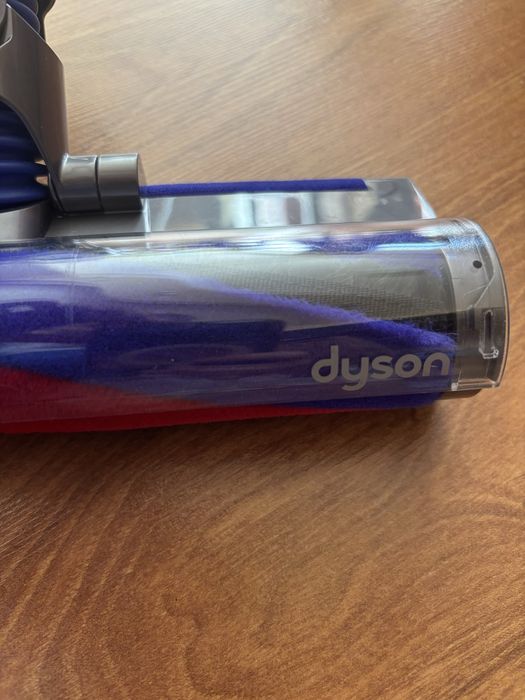 Четка за прахосмухачка “Dyson”