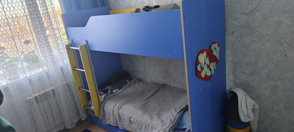 Продам детскую кровать