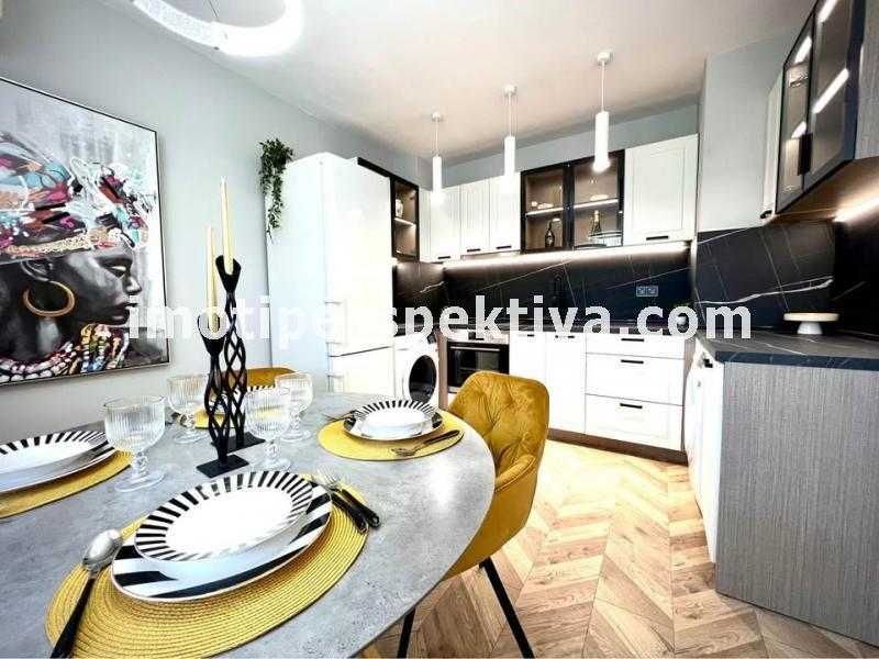 Продава се Тристаен апартамент в Пловдив, Христо Смирненски - 97 кв.м за 2269 €/кв.м - Снимка #1