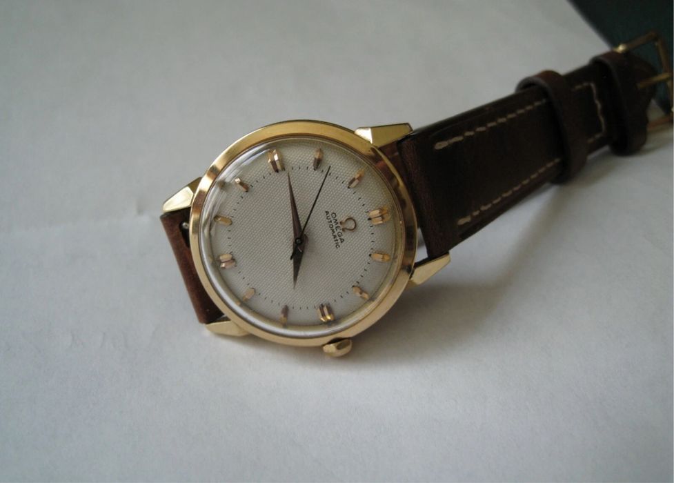 Omega часовник злато златна автоматична перфектна 18 карата