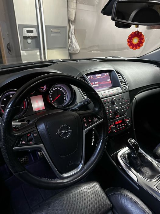 Se vinde opel insignia 2009/2010
