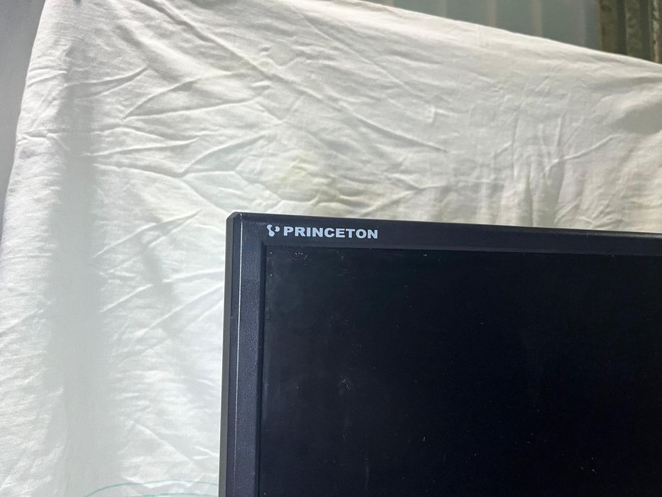 Монитор для компьютера