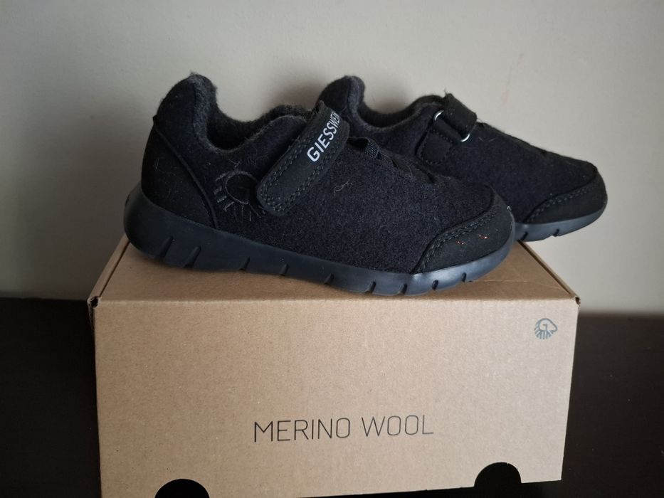 Adidasi Giesswein Merino Runners noi
