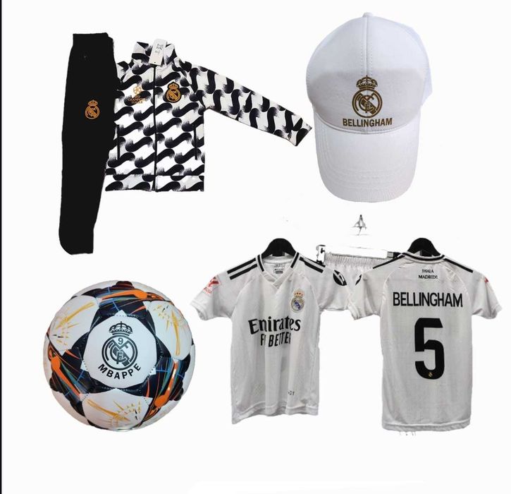 СЕТ Екип Роналдо Ал Насър Жълт 25г Екип + Топка Шапка Анцуг Чорапи