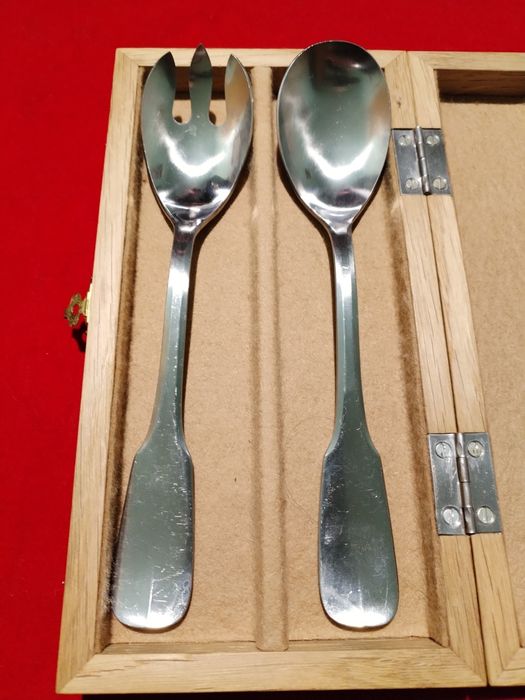 Cuțite și lingură cu furculița franceze Guy Degrenne