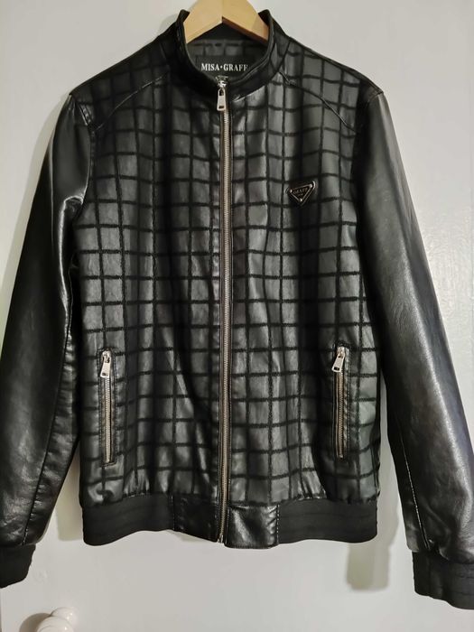 Куртка бомбер черный