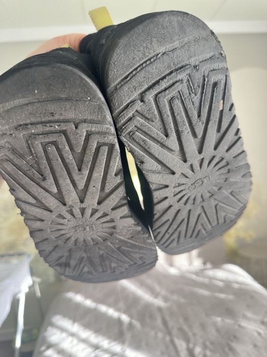 UGG ботуши 40 номер