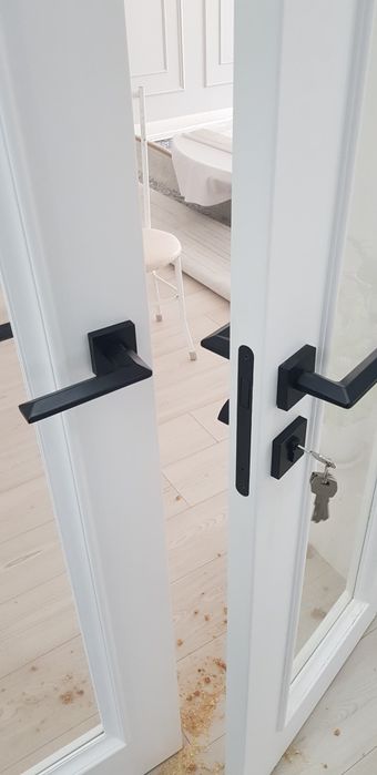 Установка дверей