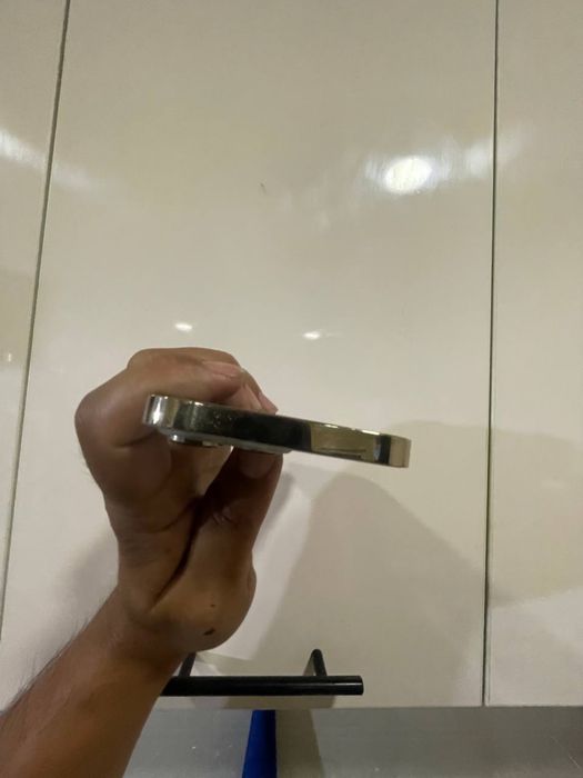 iPhone 13 Pro 256GB Gold sotiladi