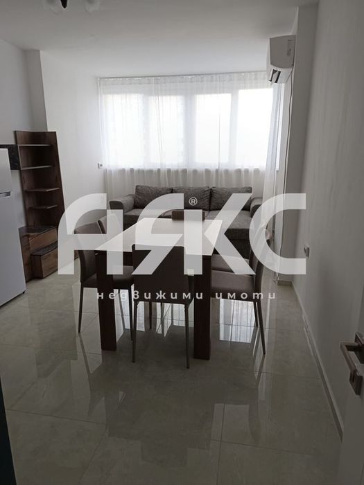 Тристаен обзаведен апартамент в кв. Люлин 6- ДОПУСКАТ СЕ ДОМАЩНИ ЛЮБИ