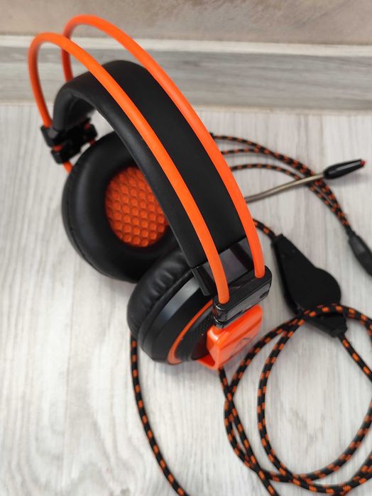 Canyon SGHS 5 - Геймърски светещи слушалки