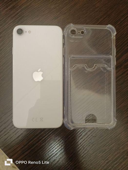 Iphone se 2020 акб 100%