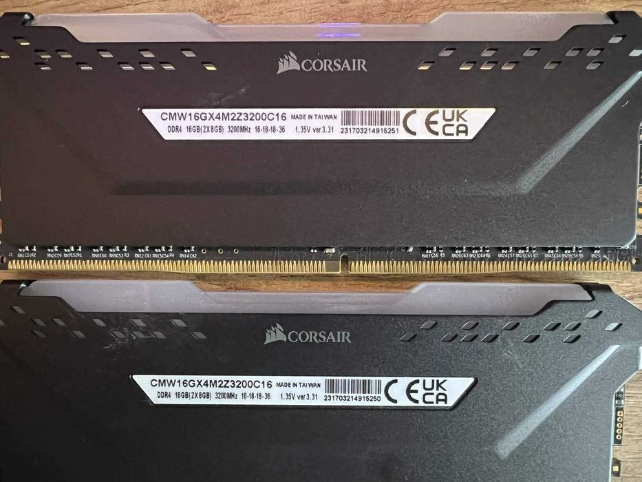 Corsair Vengeance RGB Pro 16GB (2×8) 3200 CL16 RAM DDR4