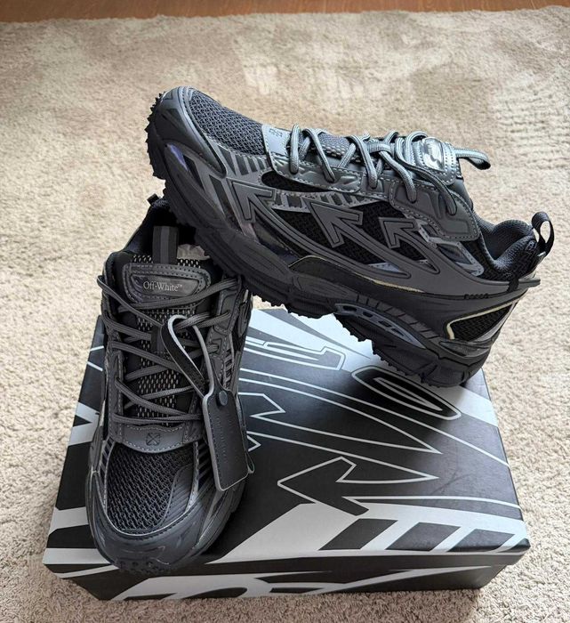 OFF-White OW Be Right Back BRB Black Negru
