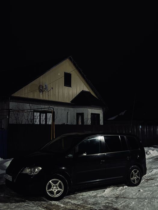 Volkswagen Touran Минивен