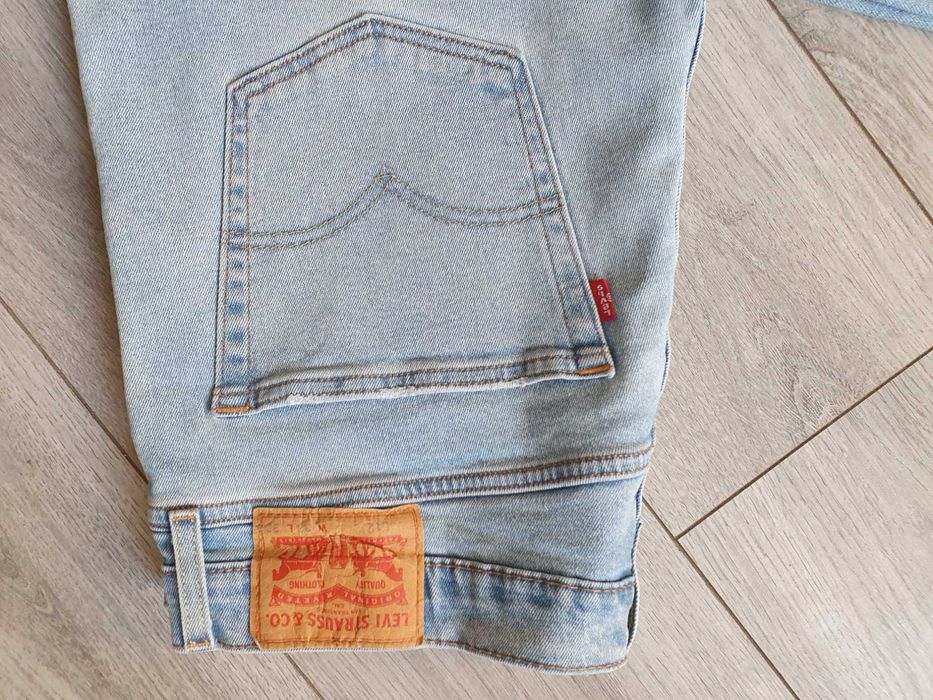 Blugi LEVI'S 512 Slim Taper All Seasons - Marime W36 L32 (Talie 98 cm)