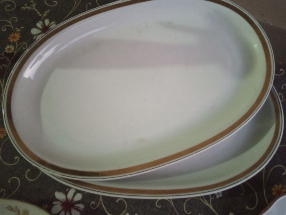 Продаются тарелки