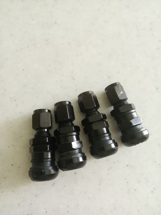 Вентили для титановых дисков