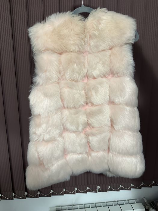 Розов елек с косъм, като нов, С размер