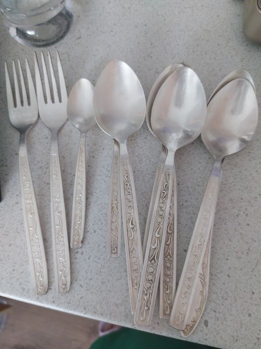 Продам серебрянные ложки