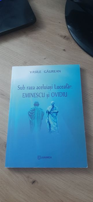 Sub raza aceluiași Luceafăr – Vasile Găurean | Editura Junimea