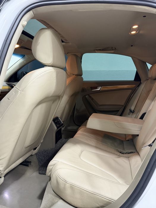 Audi A4 1.8 Turbo + Propan gaz munaqa probeg noyob
