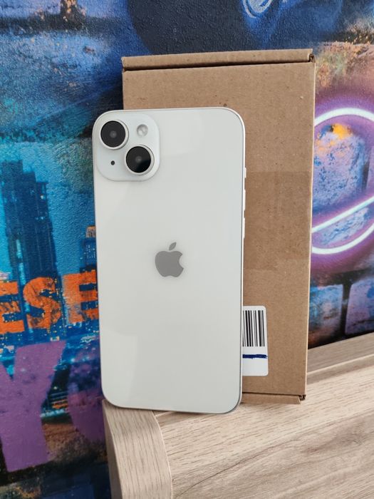 Муляж iPhone 14 Plus.