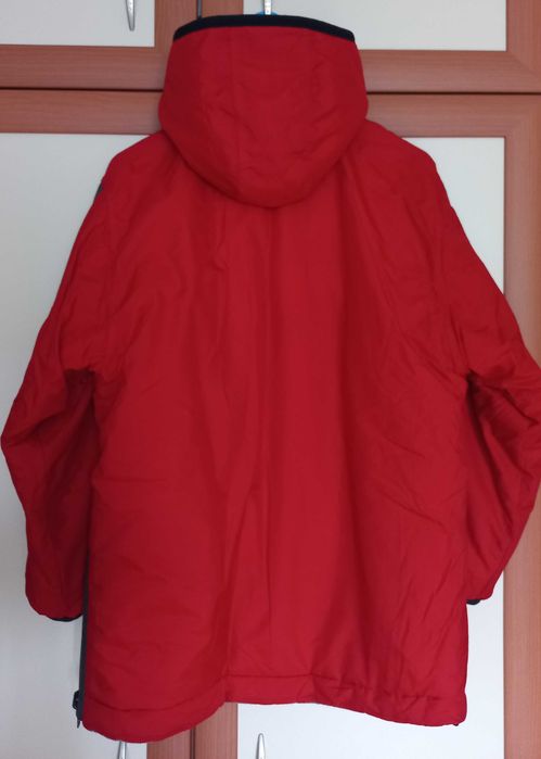 Зимно яке двулицево Nike 10-12 г.