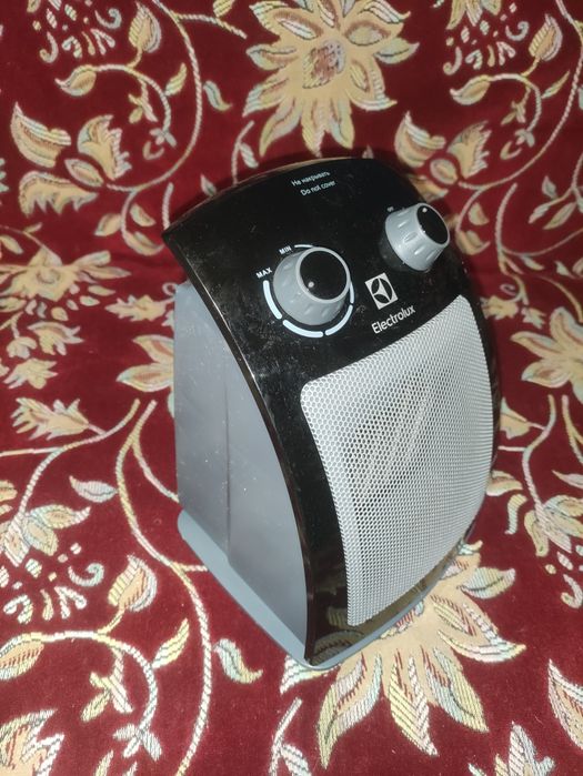 Обогреватель ветродуй electrolux