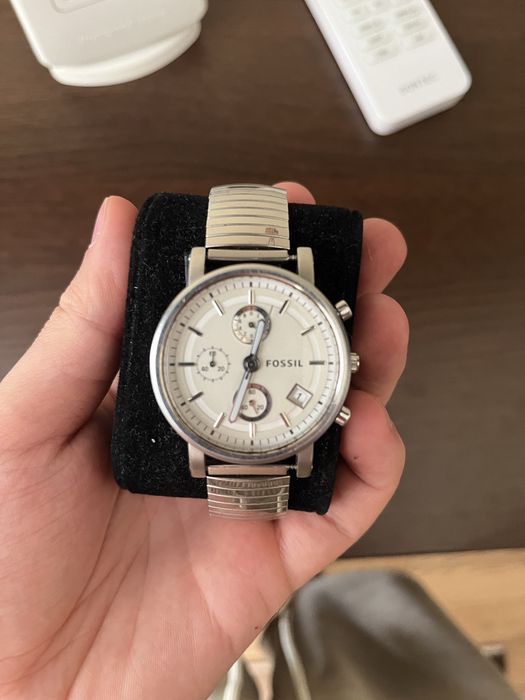 Vand ceas Fossil es 2202 DE CE NU SE DAA?
