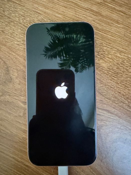 iPhone 15 Pink,128 GB