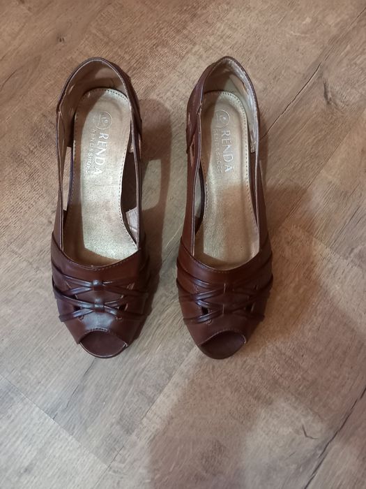 Дамски    обувки