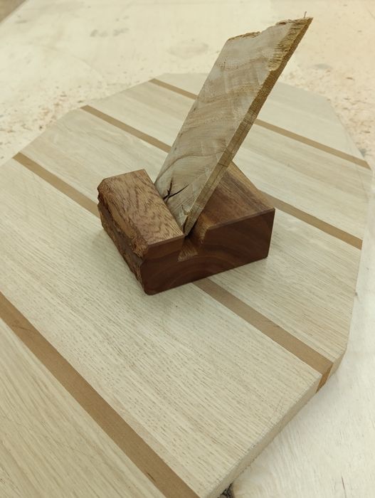 Подставка под телефон