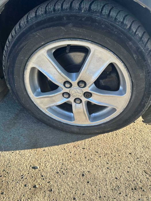 На Части Toyota Avensis 2.0 vvt-i 147 к.с ръчна 2005г