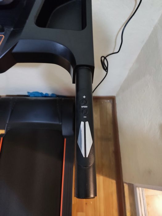 Беговая дорожка AVA A4