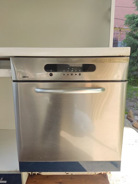 СРОЧНО ! Продам кухонный гарнитур