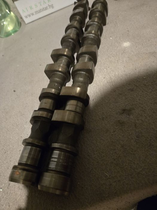 (разпределителни валове] A16 let  Astra/Zafira/Insignia 1.6 turbo
