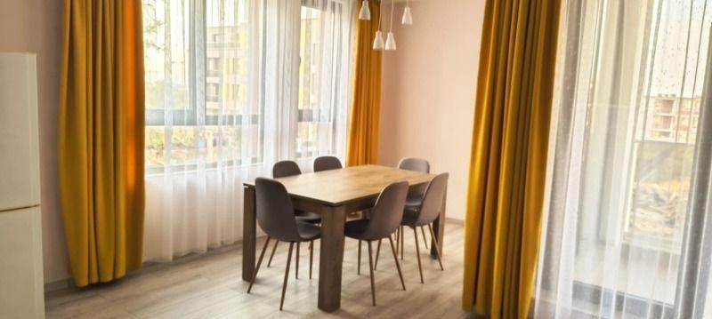 Дава се под наем Тристаен апартамент в София, Малинова долина - 95 кв.м за 820 € - Снимка #1