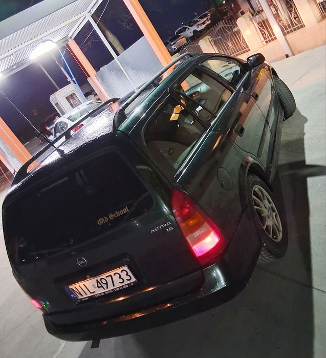 Vand sau Schimb Opel Astra