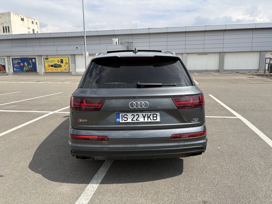 Audi Q7 3.0 Tdi Exclusive full matrix 7 locuri