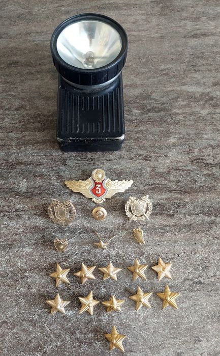 Продам фонарик , знак классности  МВД СССР.