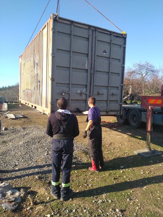 Мобилни или стационарни складове офиси под наем (помещения) скеле конт